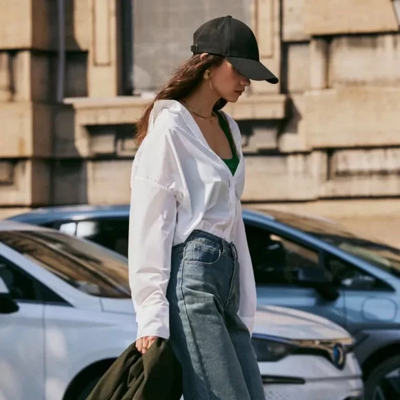 Oversized button down shirt - Picture 2 of 10